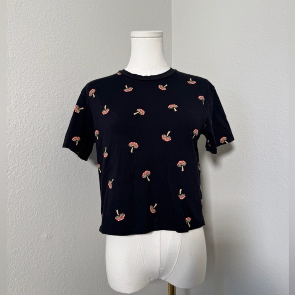 XS 100% Organic Cotton Mushroom Design Cut-off Tee NWOT